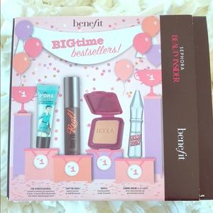 Benefit “BIGtime bestsellers” Travel Kit!
